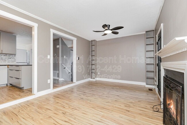 Building Photo - 203 Blueridge Ct