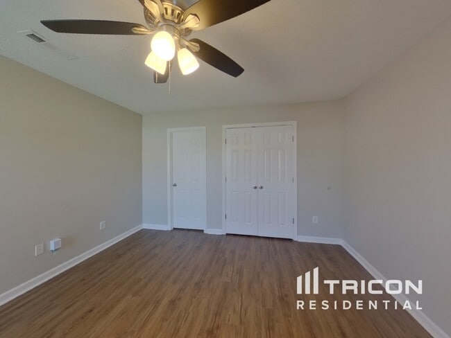 Building Photo - 2141 Deer Valley Dr