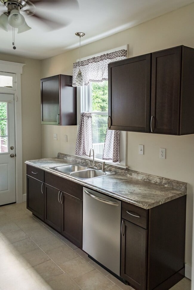 Photo - Beechview 3 Bedroom Single Family House