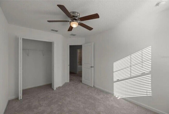 Building Photo - 3550 SE 37th Ave Rd