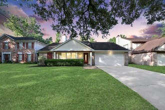 Building Photo - 3402 Hidden Creek Dr