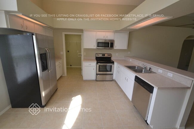 Foto del edificio - 5511 Starling Loop