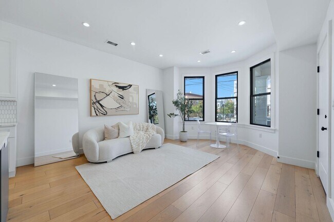 Foto del edificio - 2602 Palisade Ave