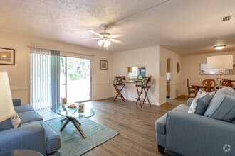 Interior Photo - Carlton Arms of South Lakeland