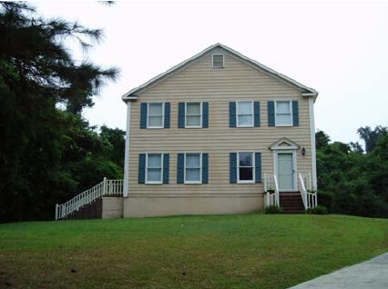 Primary Photo - 1349 Wesleyan Dr