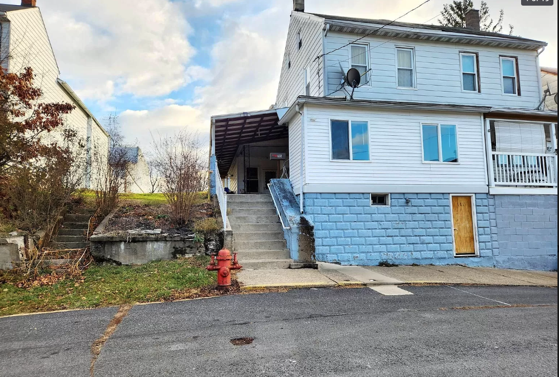 Foto principal - 115 S 7th St