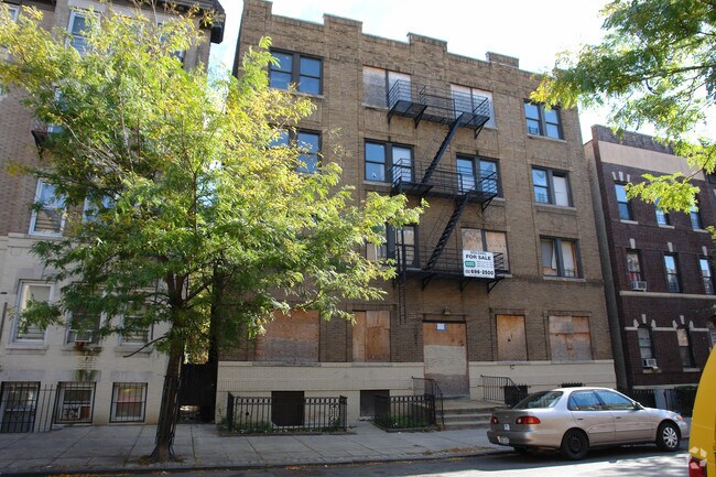 Building Photo - 74 Elliot Ave