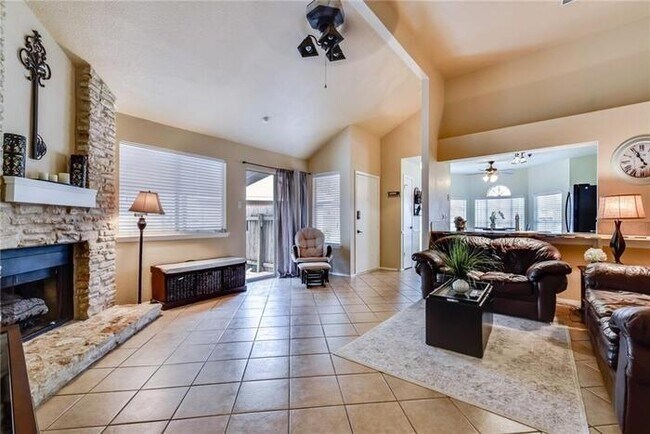 Foto del edificio - 8903 Shattuck Cove