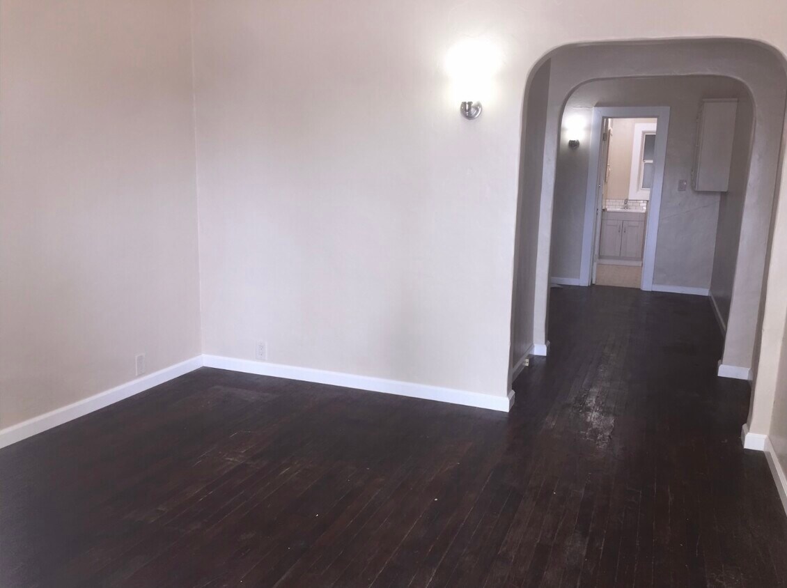 Foto principal - 709 13th St