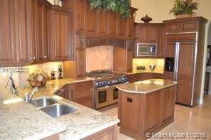 Foto del edificio - 128 SE Via San Marino