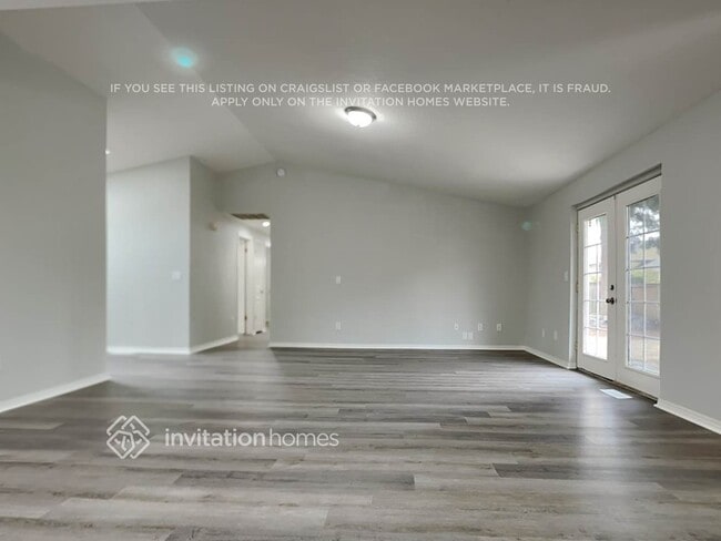 Building Photo - 5936 Danials Loop SE