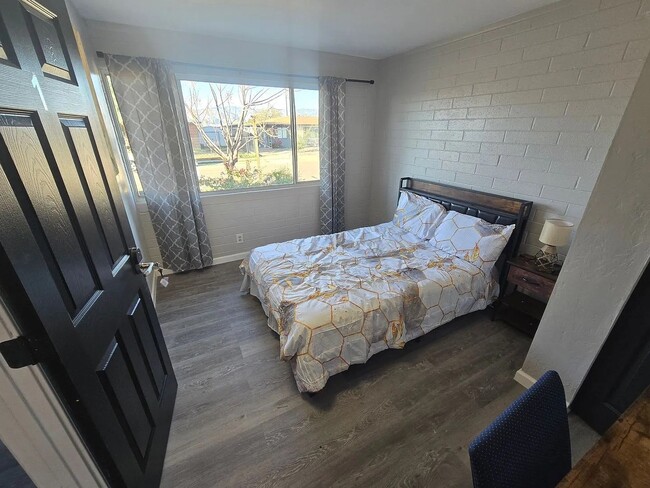 Building Photo - 6864 E Mary Dr