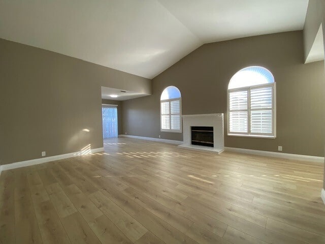 Building Photo - Beautiful Remodeled 3 Bedroom 2 Bathroom