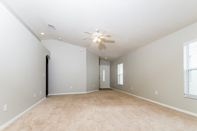 Foto del edificio - 12749 Evington Point Dr