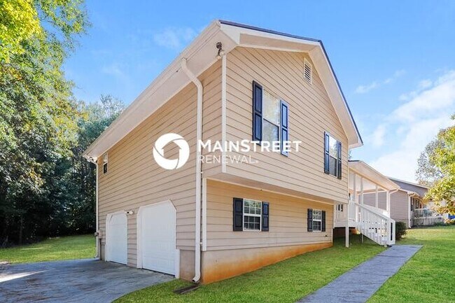 Foto del edificio - 3 Bedroom Pet-Friendly Home in Kingston, G...