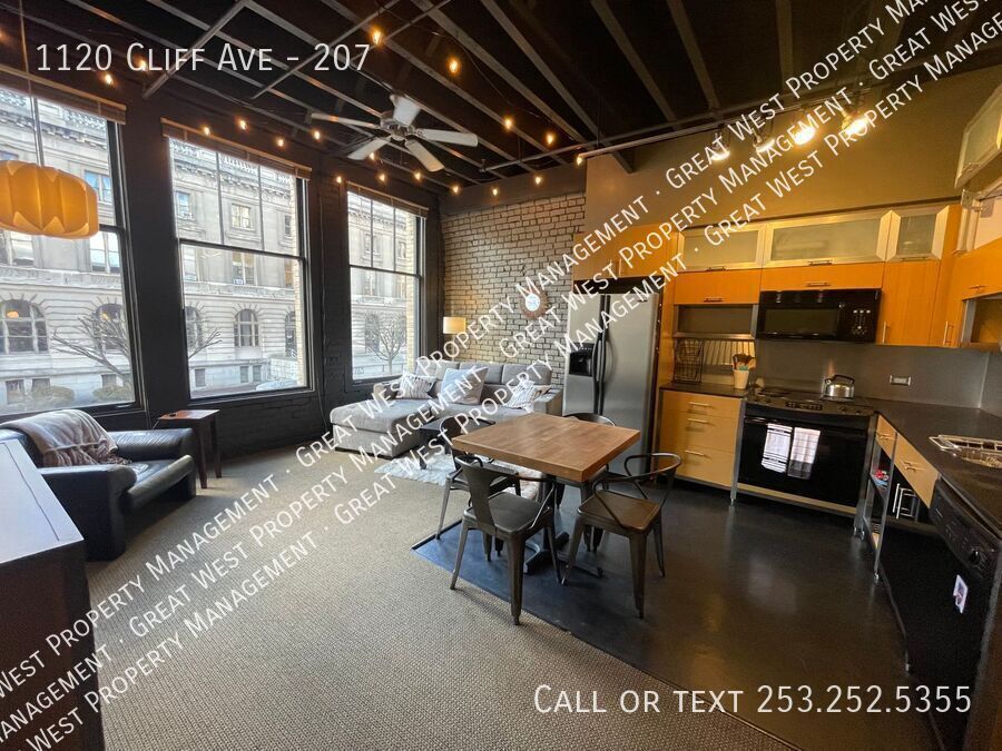 Foto principal - 1120 E Cliff Ave