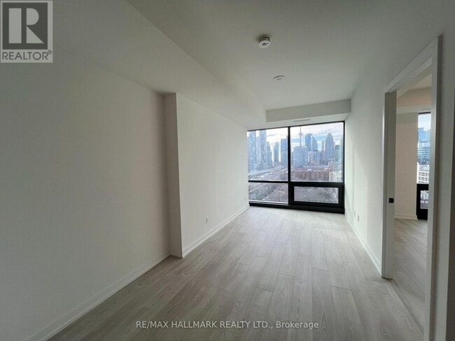 Building Photo - 35 Parliament St