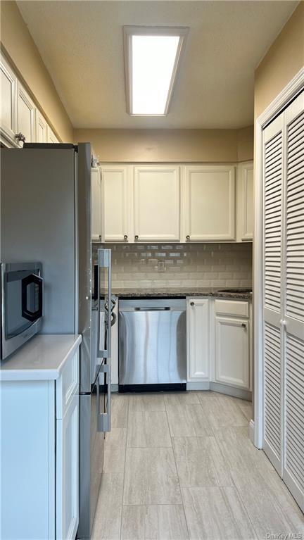 Foto del edificio - 107 Green Meadows Way