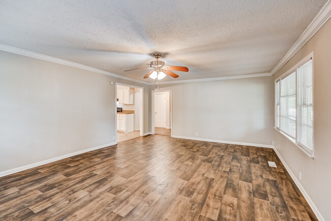 Foto del edificio - Single-Story 3-Bedroom Home in Bessemer, AL