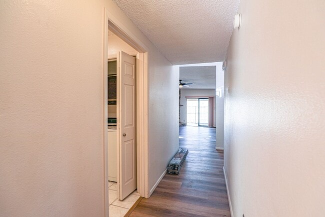 Foto del edificio - Townhome On The Golf Course!