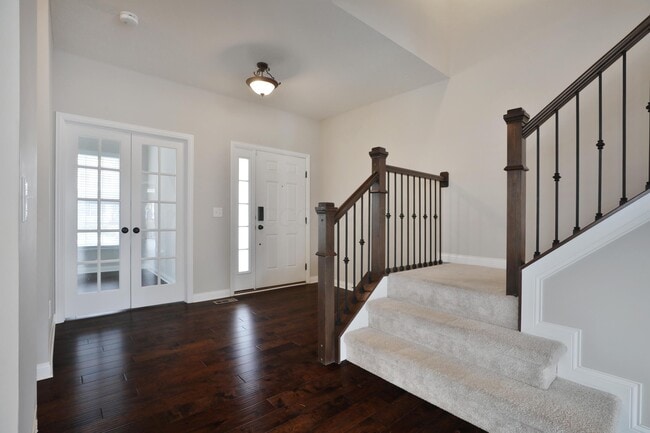 Building Photo - 1412 Leesland Dr