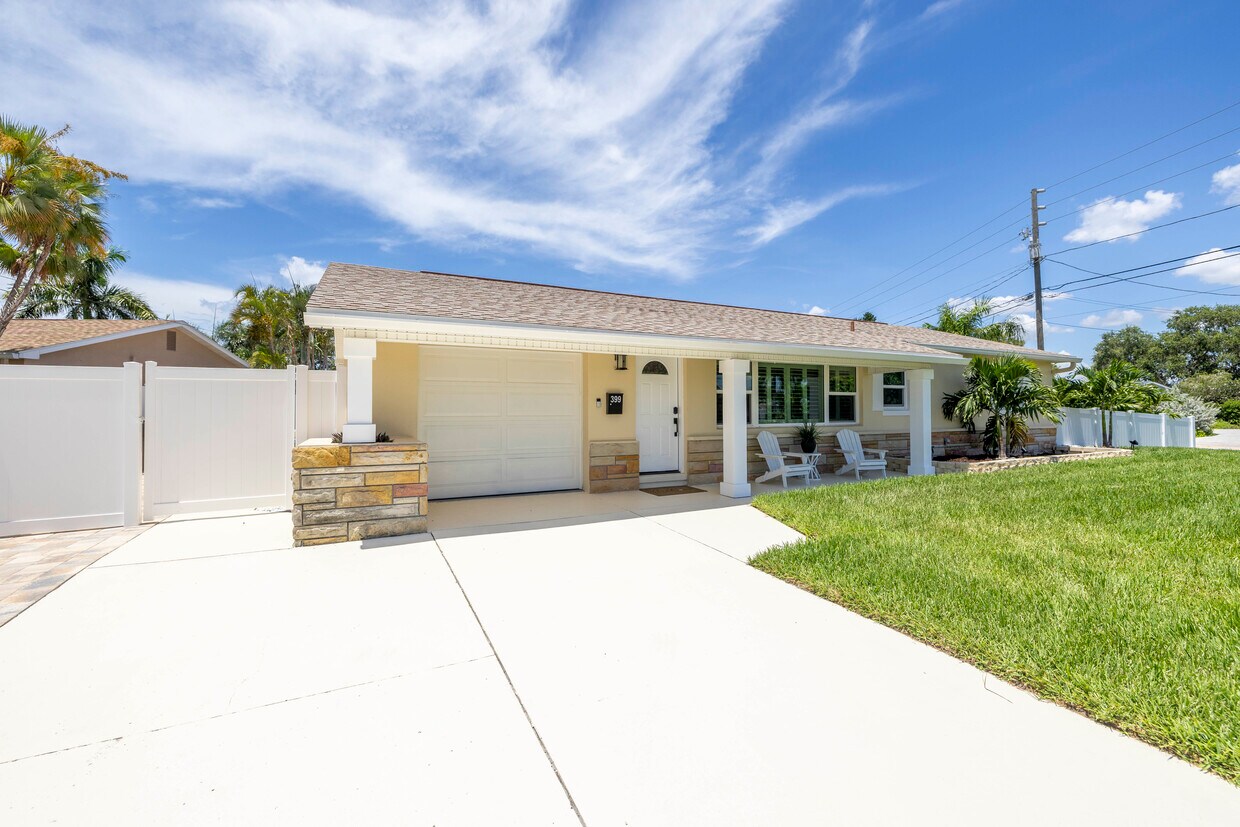 Foto principal - 399 79th St S