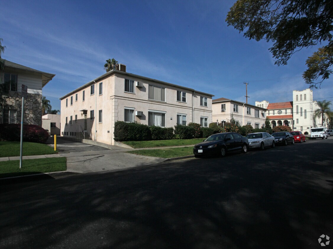 1655 Rodney Dr, Los Angeles, CA 90027 Apartments in Los Angeles, CA