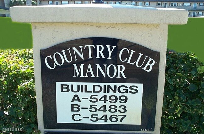 Foto del edificio - 5467 Rattlesnake Hammock Rd