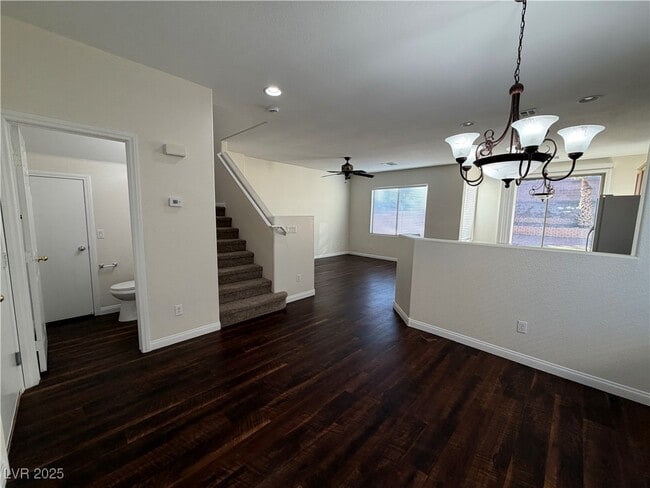 Building Photo - 287 Red Eucalyptus Dr