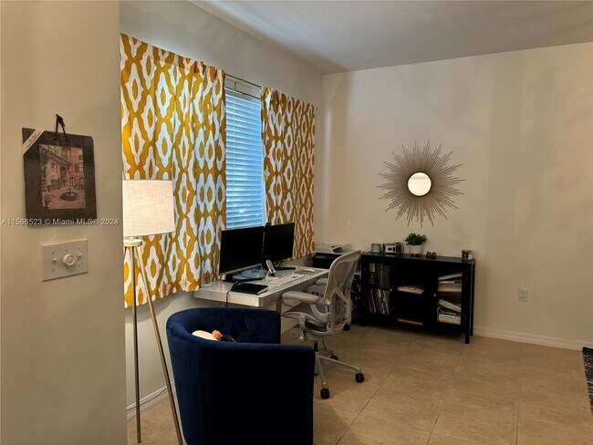 Foto del edificio - 15800 SW 92nd Ave