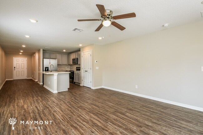 Foto del edificio - 421 Hunt Blvd