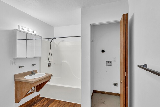 Interior Photo - Spring Hill Villas