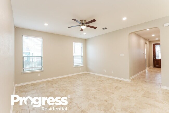 Building Photo - 6447 Wind Cyn