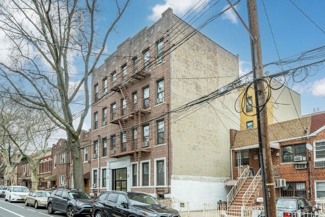 Building Photo - 1355 64th St