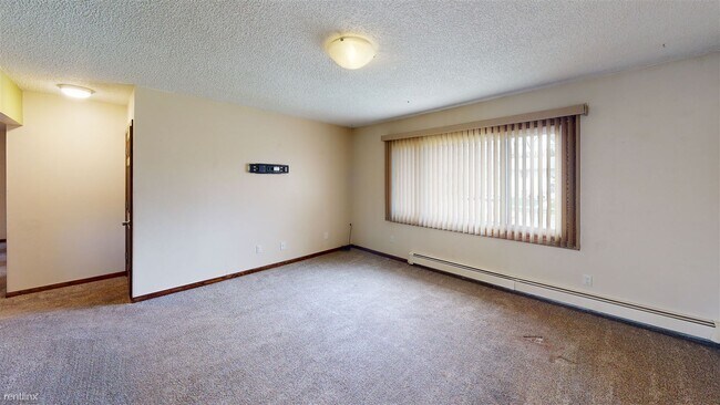 Foto del edificio - 3 br, 1 bath Duplex - 202 4th Ave SW Upper...