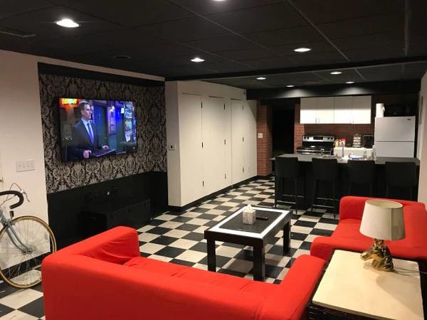 Foto principal - 370 S Elmwood Ave