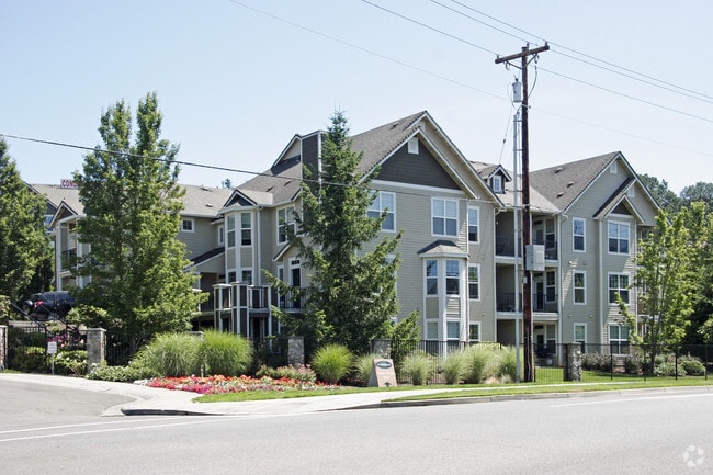 Building Photo - Summerlinn