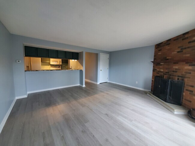 Foto del edificio - 4807 Grafton Rd