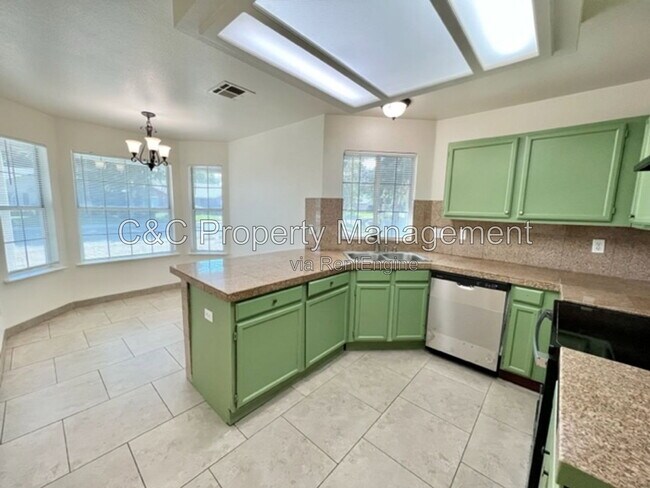 Foto del edificio - 5408 W Garland Ave