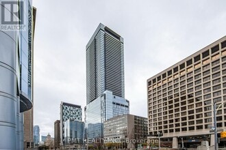 Building Photo - 488 University Ave