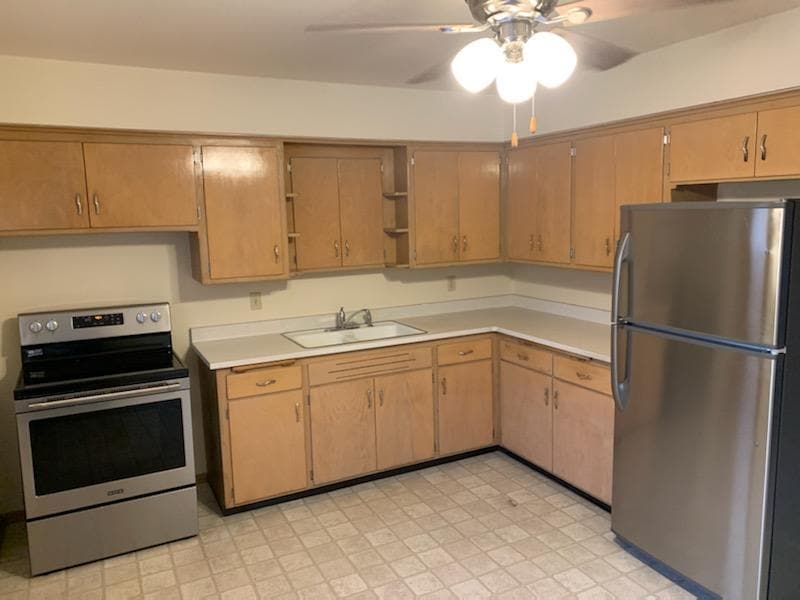 15305 Marilyn Dr Unit 1, Elm Grove, WI 53122 Apartments in Elm Grove