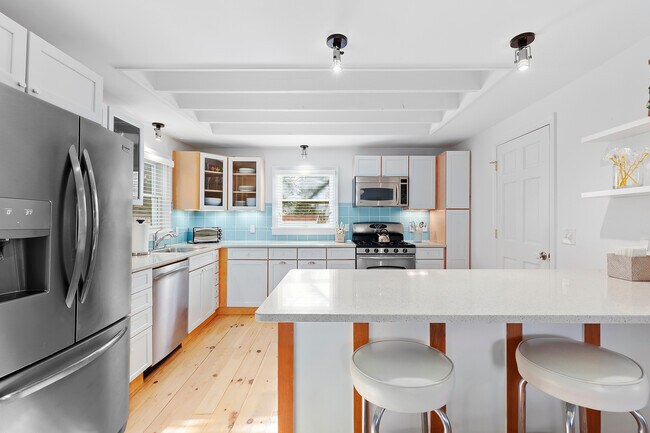 Foto del edificio - 8 Muchmore Ln