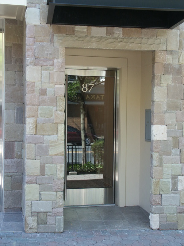 Building Photo - 87 W Main St