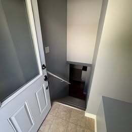 Building Photo - 39 Kelvin Ave