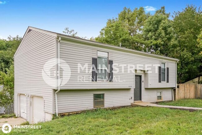 Foto del edificio - 5600 WINDY WILLOW DR, LOUISVILLE, KY 40241
