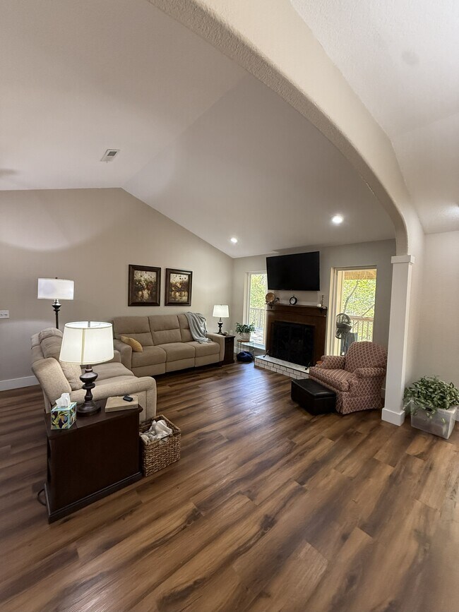 Sala de estar - 3765 Atlanta Pl