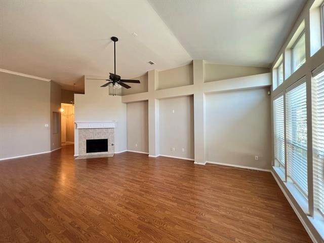 Foto del edificio - 217 Willowlake Dr