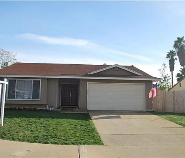 Building Photo - Charming 3 Bedroom 2 Bathroom Home Available for Rent!!