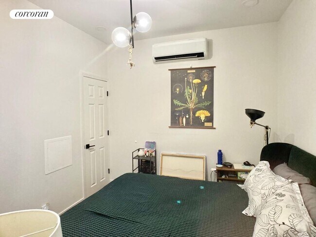 Foto del edificio - 1121 Lafayette Ave