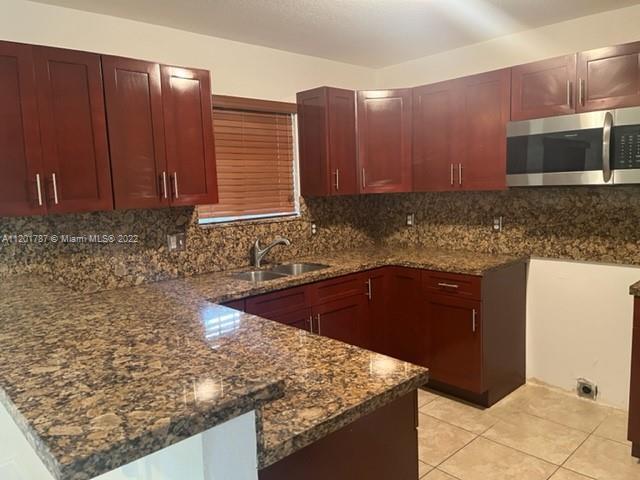 Foto del edificio - 408 NW 53rd St